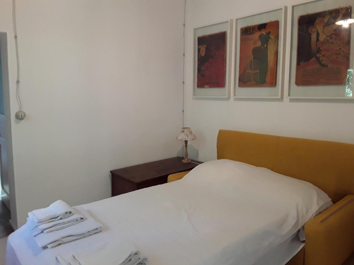 L'Albero Di Alberto Bed and Breakfast Valverde  Buitenkant foto