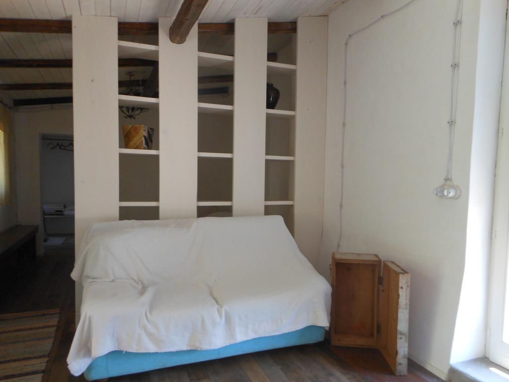 L'Albero Di Alberto Bed and Breakfast Valverde  Buitenkant foto